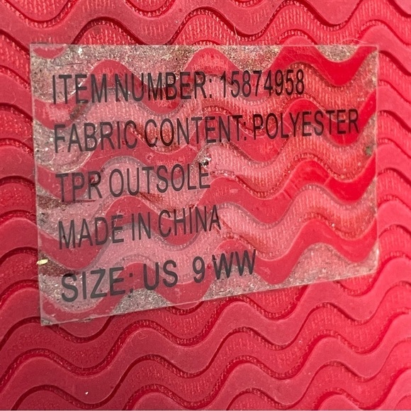 Criss Cross Slipper torrid faux fur red - Picture 8 of 10